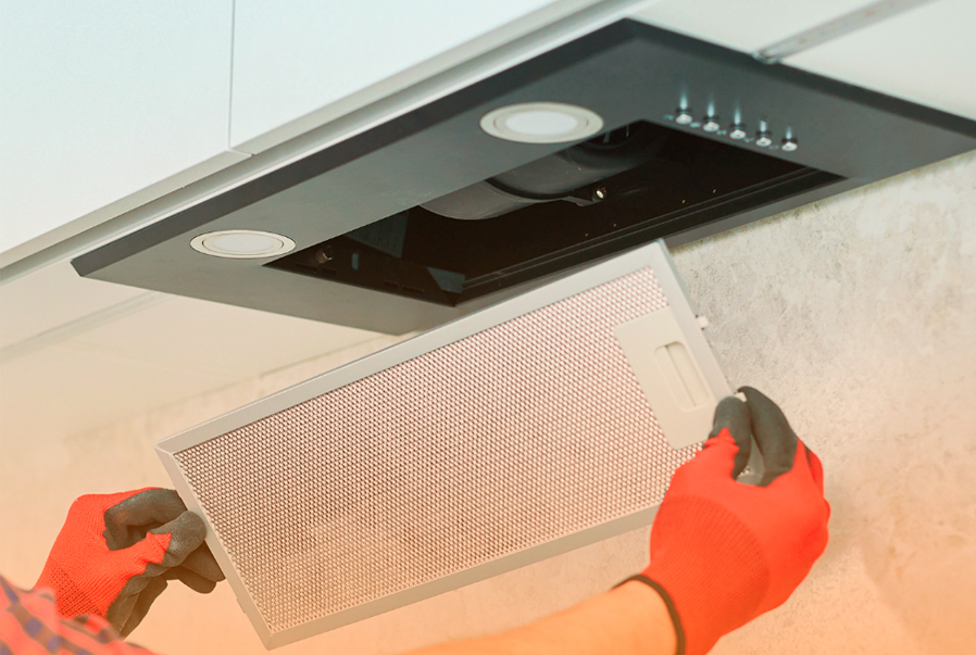 Prevenção de Incêndios em Cozinhas Industriais: Medidas Essenciais 6 BLOG 21 COIFA DUTO MANUTENCAO LIMPAZA