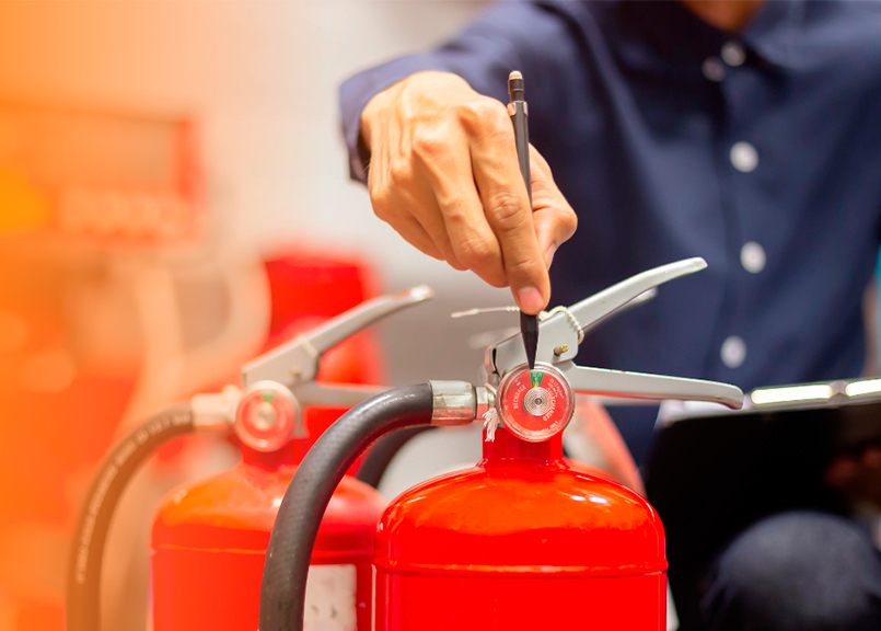 Extintores de CO2: Quando e Como Utilizar Esse Tipo de Extintor? 7 PHOTOBLOG 23 EXTINTOR MANUTENCAO 2