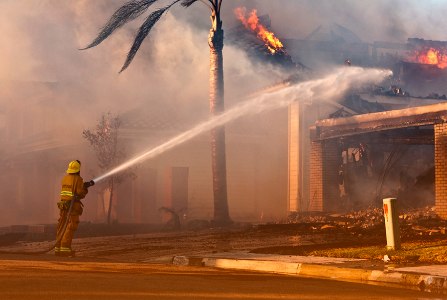 Como Agir em Caso de Incêndio na Vizinhança? 4 Incêndio na Vizinhança